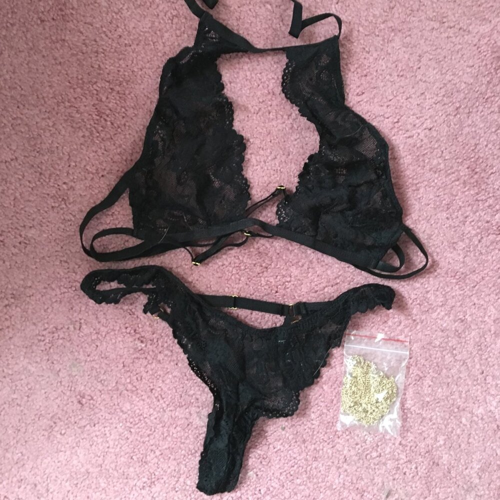 Renee Rofe 3 Piece Bra & Body Chain - Picture 5 of 7